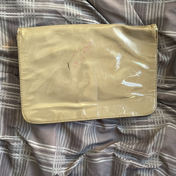 Gray clutch - Picture 3 of 10